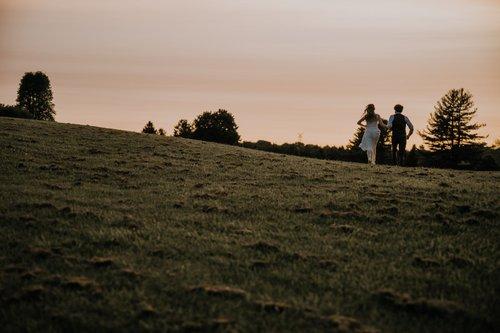 mobile - carousel-hero-element image-1