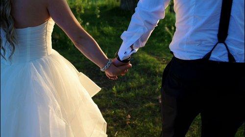 mobile - carousel-hero-element image-4